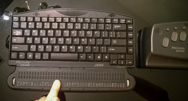 Picture of braille keyboard